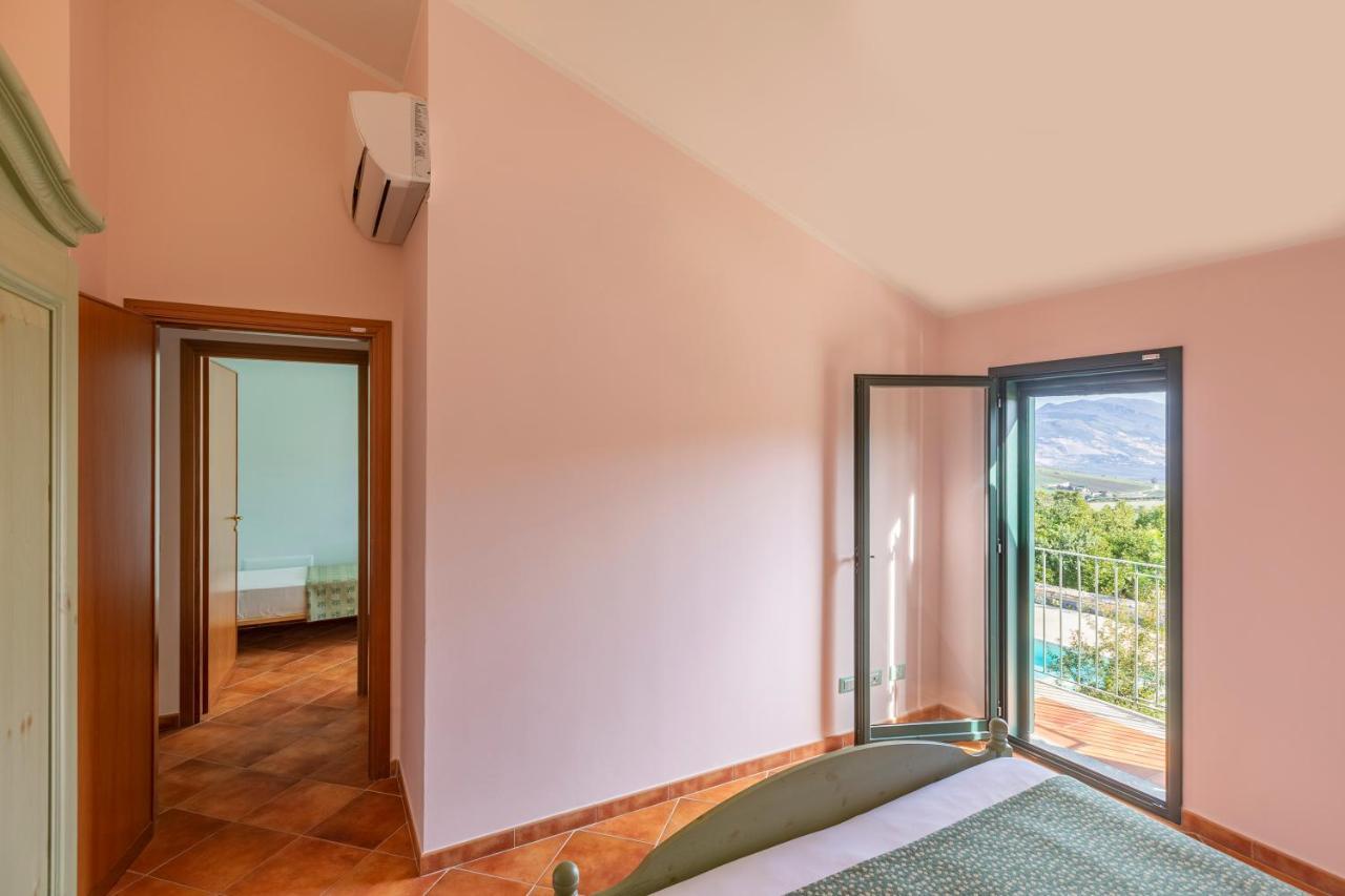 Ferienwohnung Brezza D'Estate Valderice Exterior foto