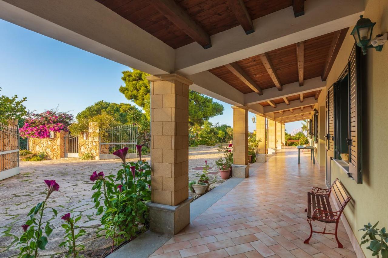 Ferienwohnung Brezza D'Estate Valderice Exterior foto